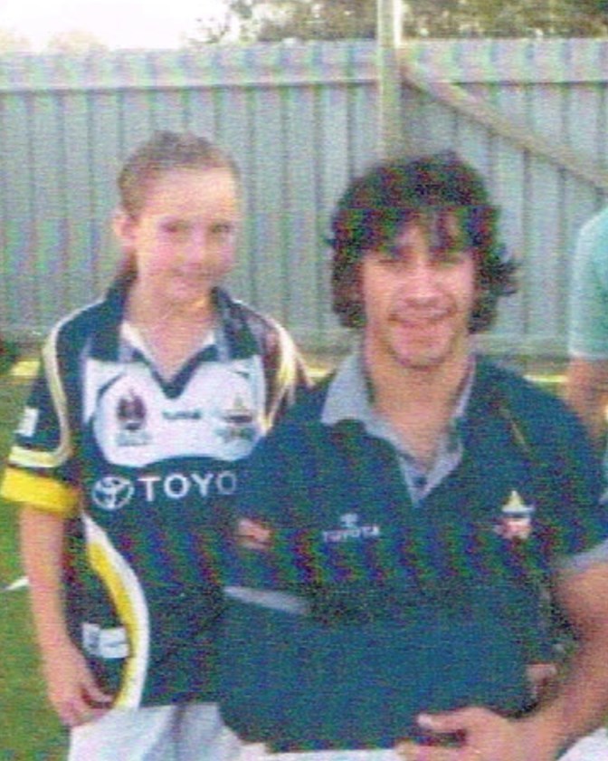 A young Alisha Foord meets Johnathan Thurston.