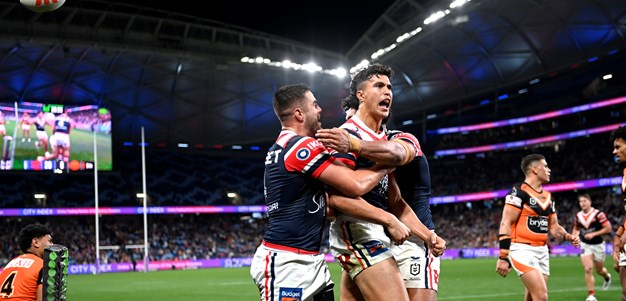 Roosters  overcome loss of Manu to keep finals hopes alive