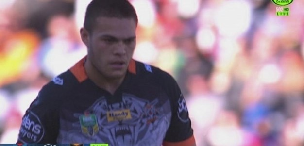 Rd 17: GOAL Tuimoala Lolohea (25th min)