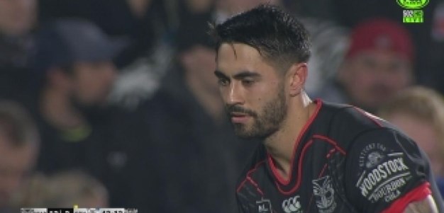 Rd 16: GOAL Shaun Johnson (44th min)