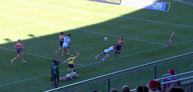 Rd 16: Dragons v Knights - No Try 24th minute