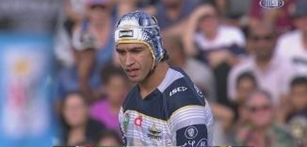 Rd 17: PENALTY GOAL Johnathan Thurston (3rd min)