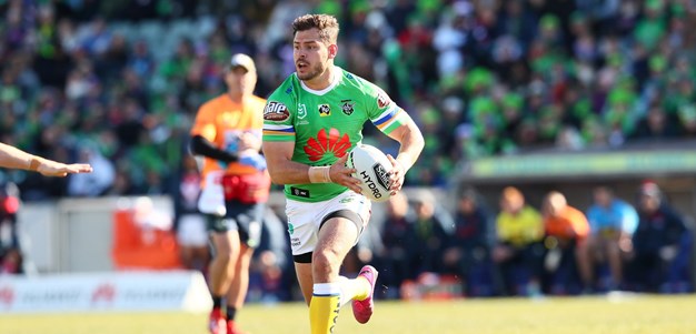 Sezer fed up with contract talk