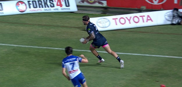 Feldt breaks the try scoring deadlock