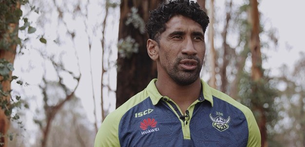 NRL players visit bushfire affected region