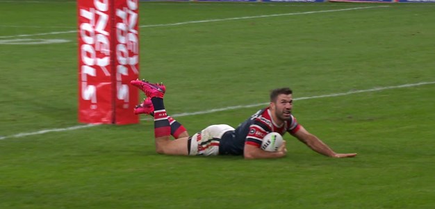 Tedesco scores under the posts