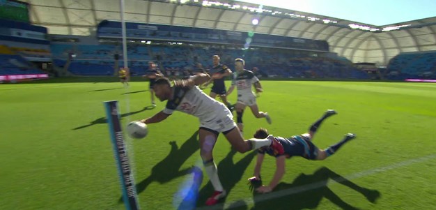 O'Neill dances down the sideline