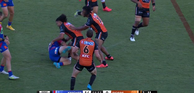 Kelma Tuilagi stuns the Knights with a big hit