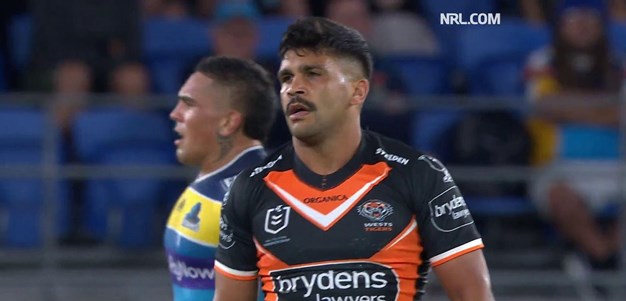 Peachey sent to the sin bin