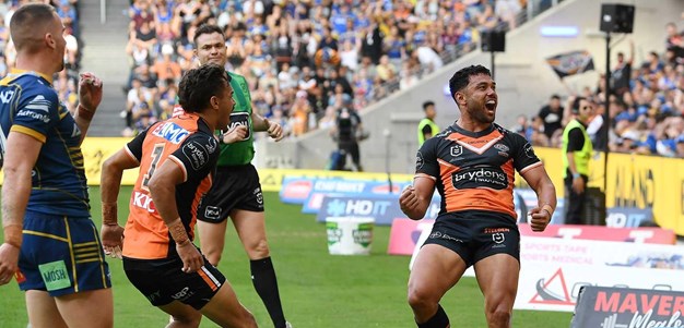 Nofoaluma makes it a brace