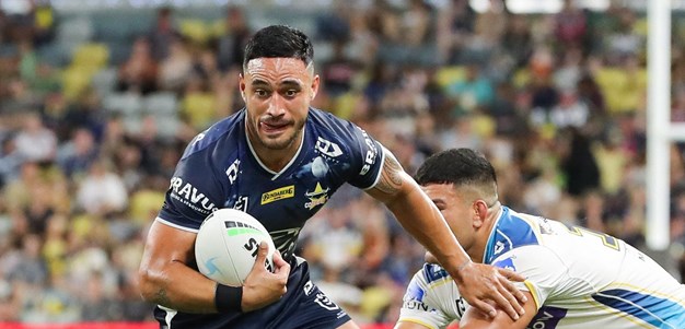 Valentine Holmes v David Fifita