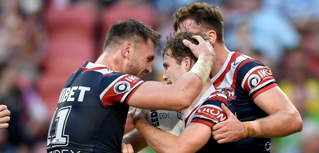 Walker steers the Roosters around against Eels