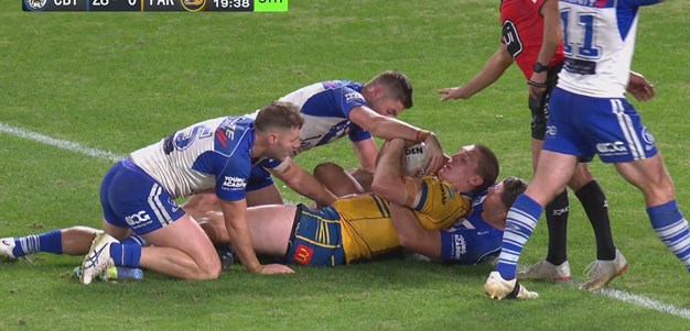 Bulldogs defence too good