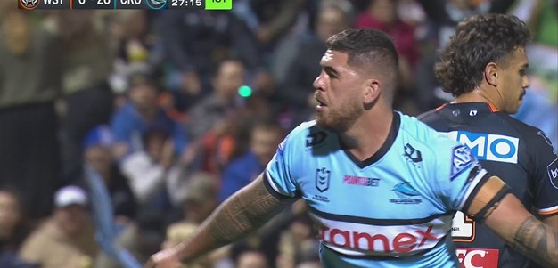 Hamlin-Uele gets one against his former club