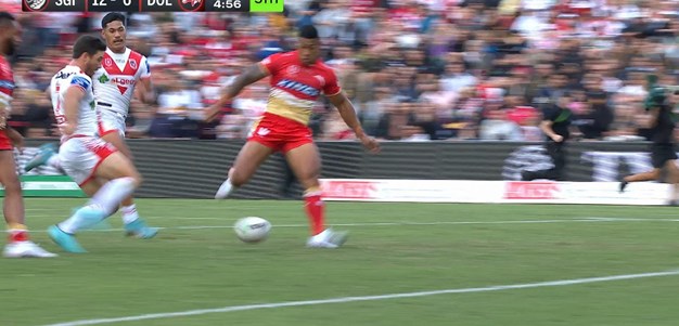 Isaako foils Hunt kick and chase