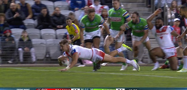 Lomax pounces