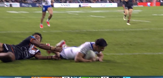 Kaeo Weekes Try