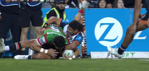 Laulilii with a huge try saver