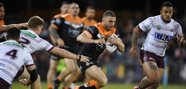 Wests Tigers edge Manly to keep finals hopes alive