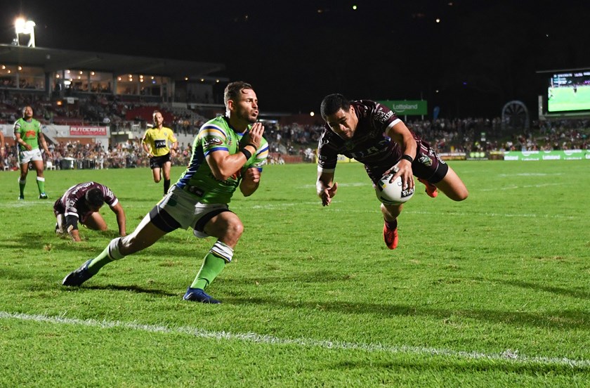 Manly winger Matthew Wright in full flight for a try against the Raiders.