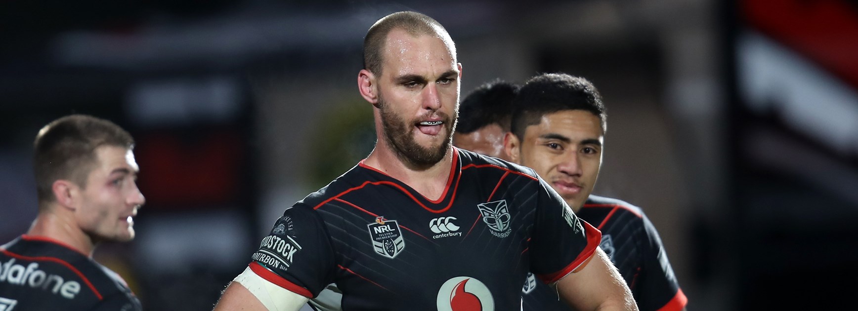 Mannering sets two-week deadline on retirement call