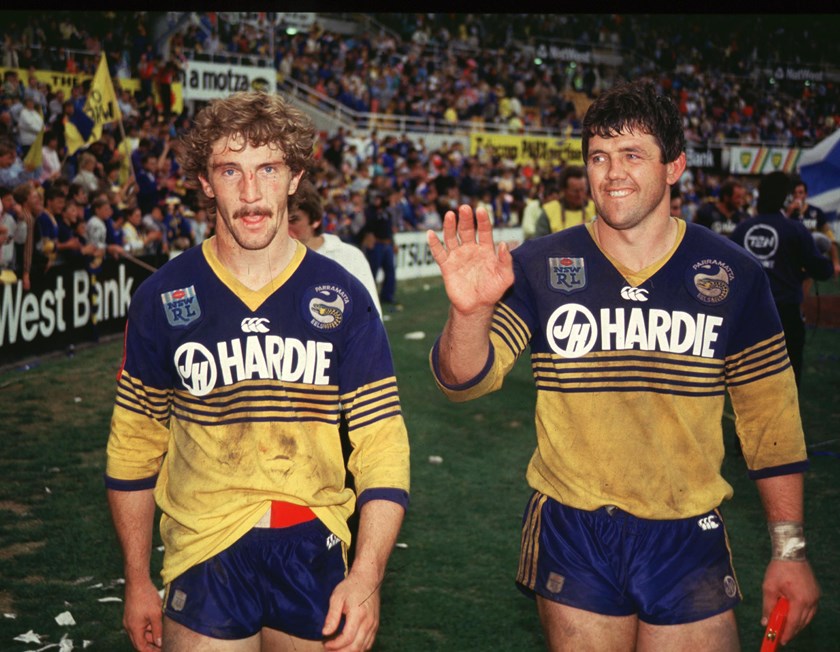 Parramatta's Brett Kenny does a lap of honour after the 1986 grand final