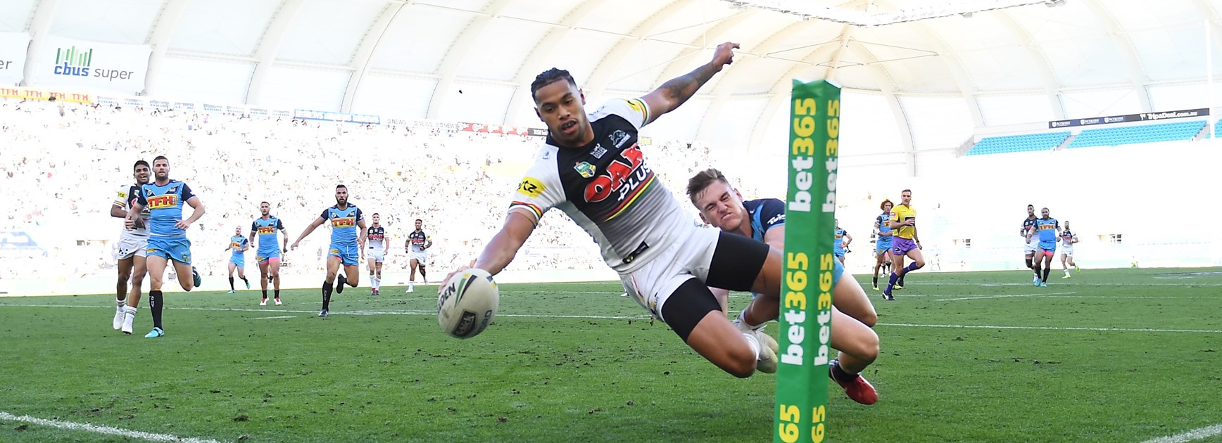 Waqa Blake scores against the Titans in 2018.