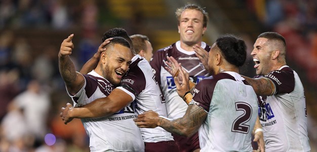 Flying start sets Manly on path to win over Knights