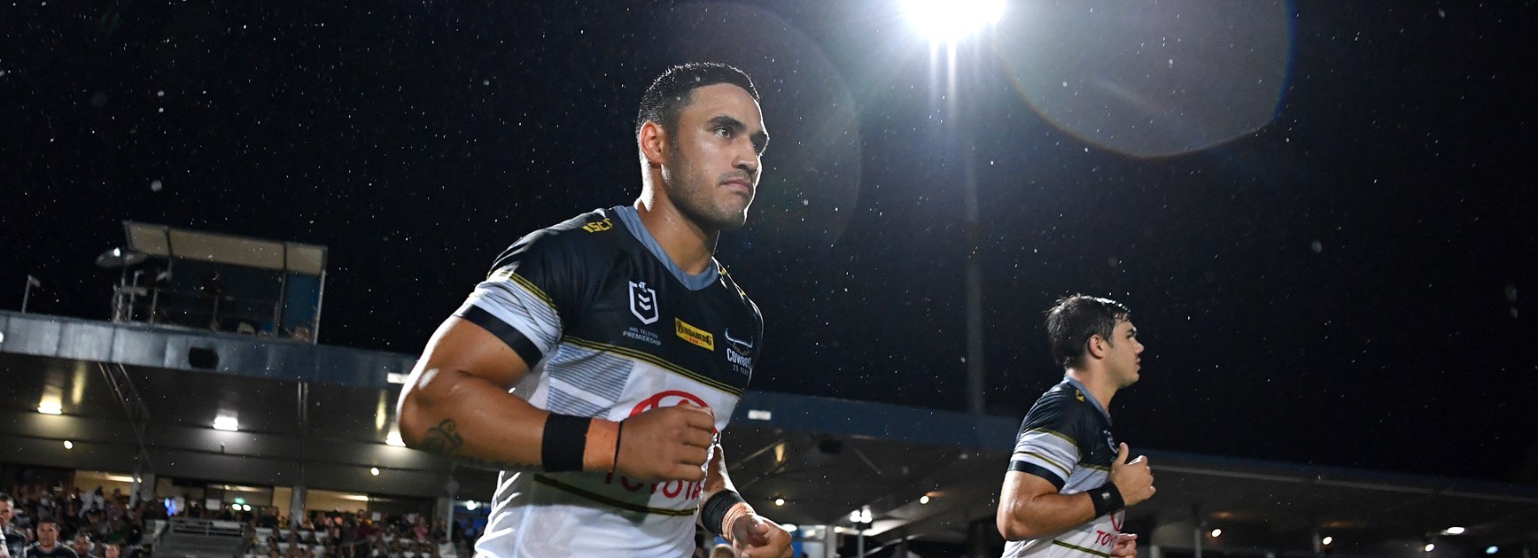 Cowboys fullback Valentine Holmes.