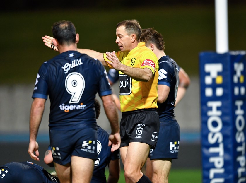 Ben Cummins has nominated Cameron Smith as the best player he refereed.