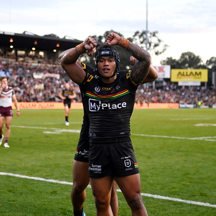 Panthers edge Manly despite Talau's four-try haul