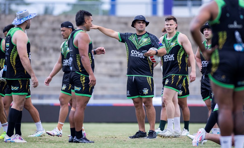 Alex Glenn is assisting Karmichael Hunt to coach the Cook Islands.